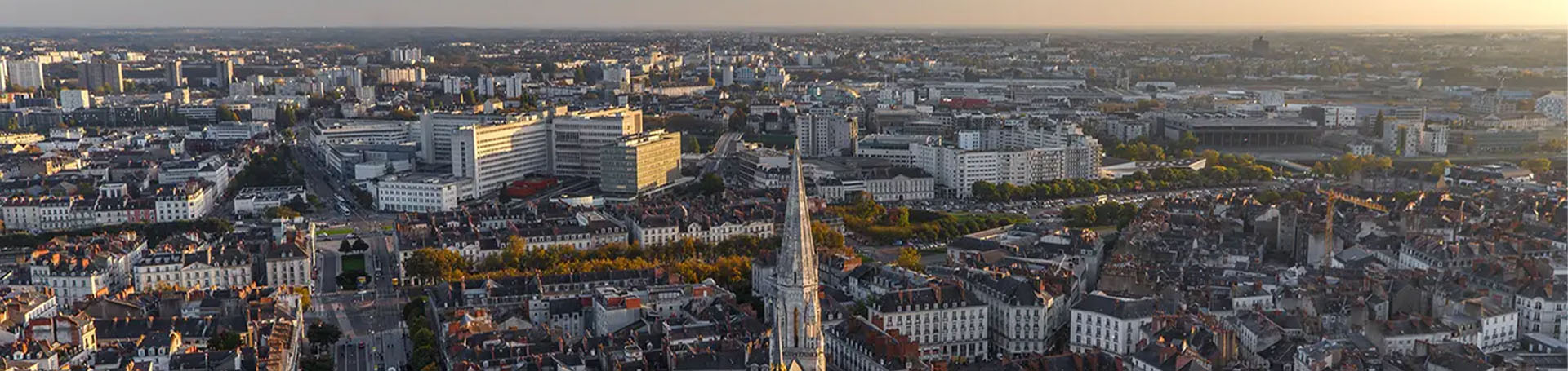 Immobilier d'entreprise Nantes - Achat, vente, location de locaux professionnels
