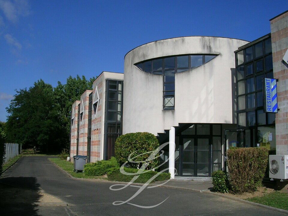 Location - BUREAUX 241 m<sup>2</sup>