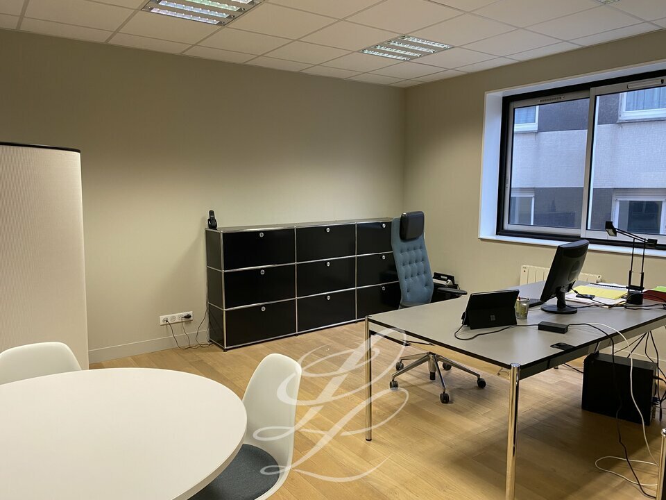Location - BUREAUX 48 m<sup>2</sup>