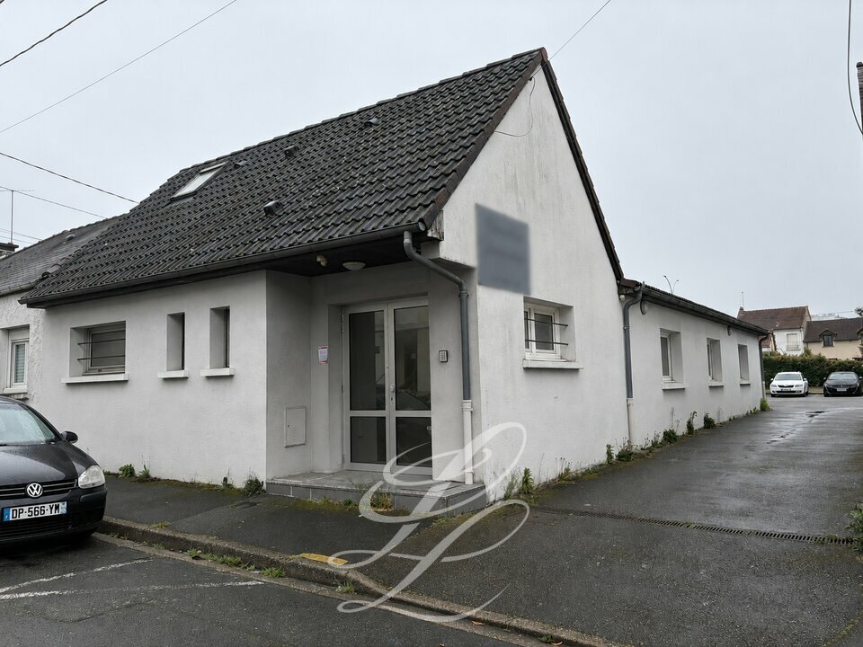 Vente - BUREAUX 150 m<sup>2</sup>