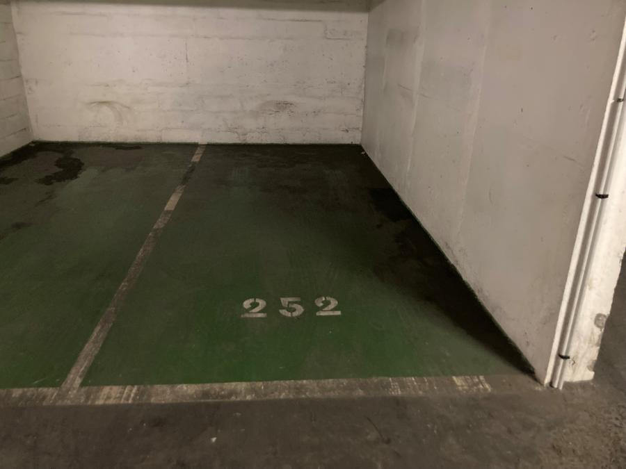 parking/box