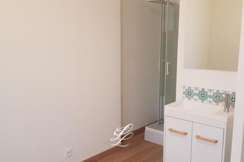 Réf. 20296 - Immeuble 6 pièces