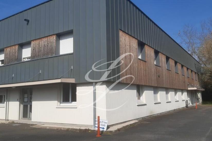 Réf. 37.001599 - Location - BUREAUX 50.14 m<sup>2</sup>