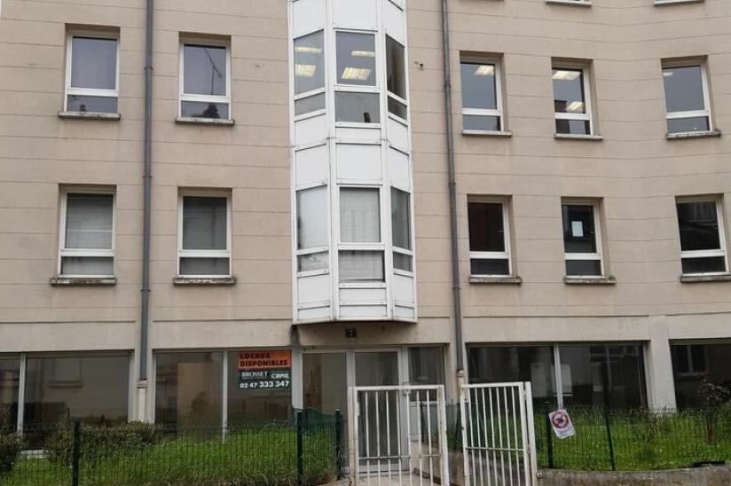 Réf. 37.001626 - Vente - BUREAUX 90 m<sup>2</sup>