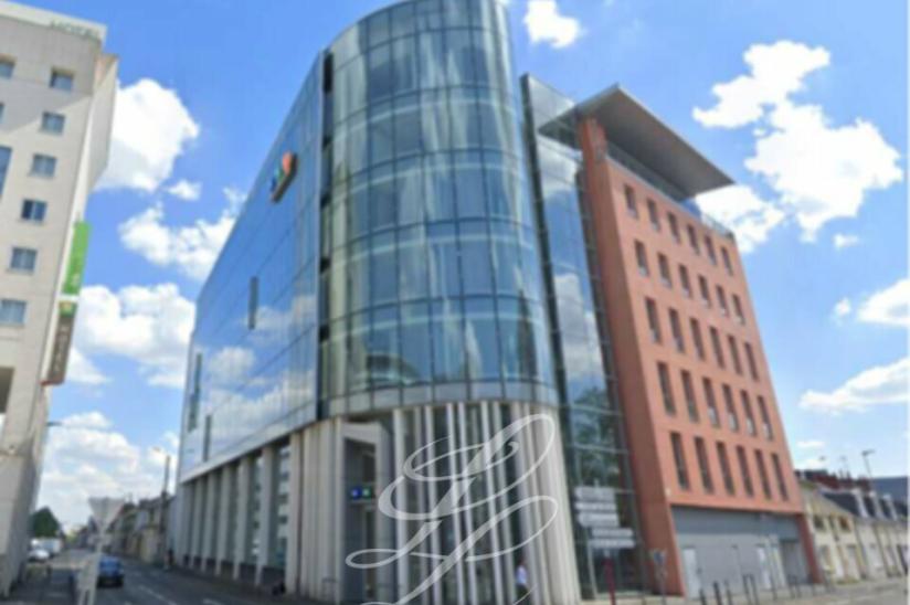 Réf. 72.003059 - Location - BUREAUX 1822 m<sup>2</sup>