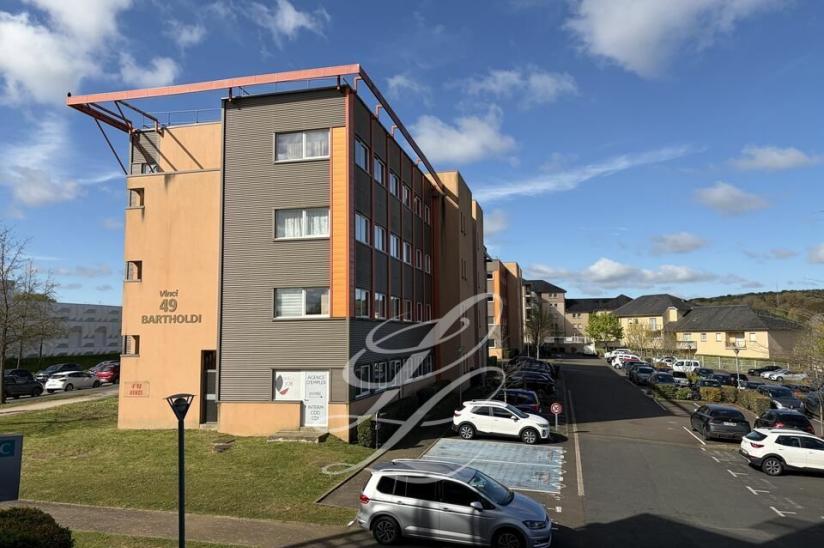 Réf. 72.003069 - Location - BUREAUX 239 m<sup>2</sup>