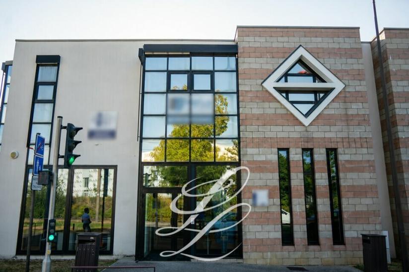 Réf. 72.003081 - Location - BUREAUX 131 m<sup>2</sup>