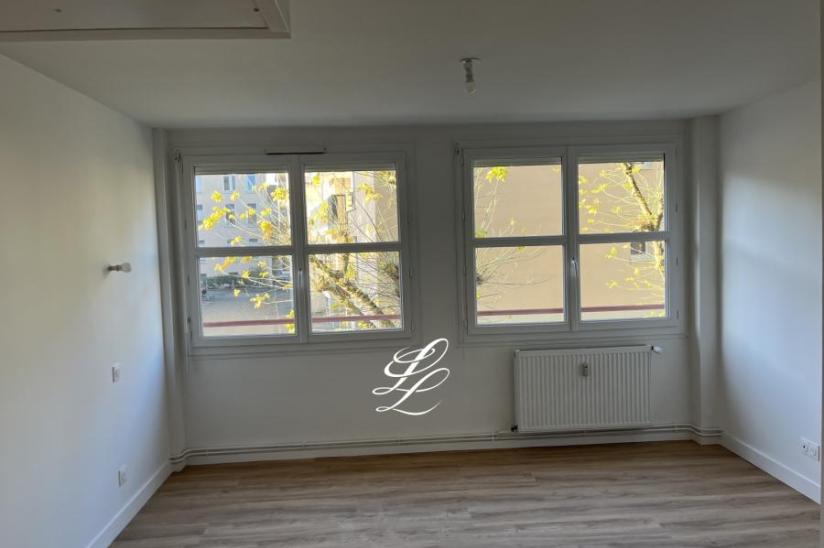 Réf. 7617 - Appartement 6 pièces