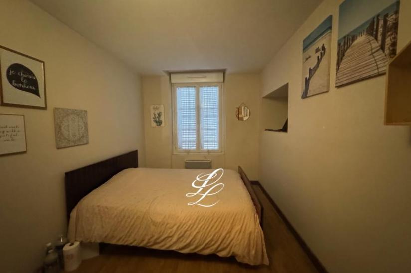 Réf. 7631-CLG - Immeuble 7 pièces