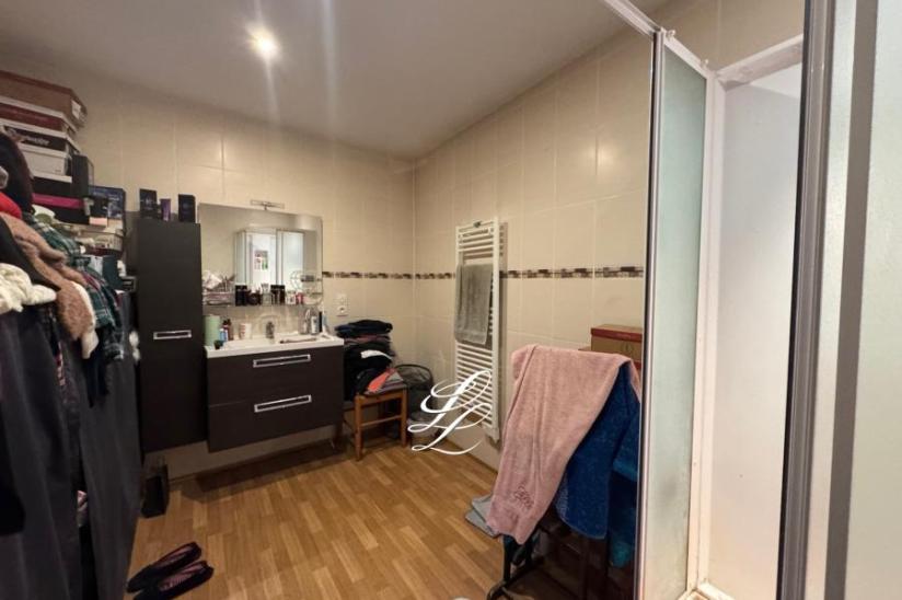 Réf. 7631-CLG - Immeuble 7 pièces