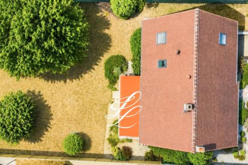Réf. 7712-CY - Maison 8 pièces