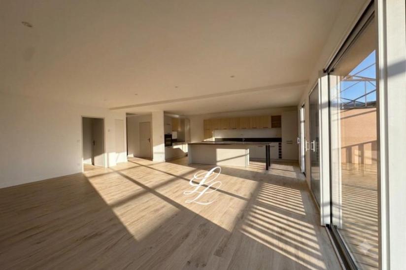 Réf. 7718 - Appartement 6 pièces
