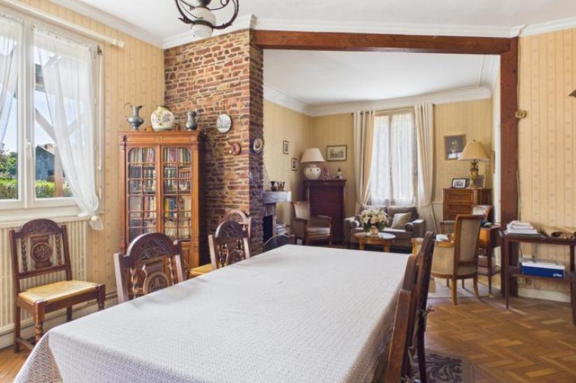 Réf. 7732-DA - Maison 10 pièces
