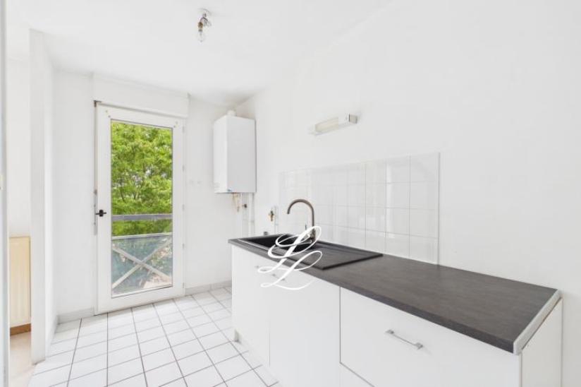 Réf. LD-3373-G-27 - Appartement 3 pièces