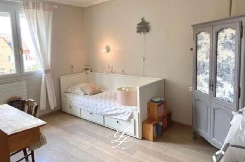 Réf. PIOT - Maison 7 pièces