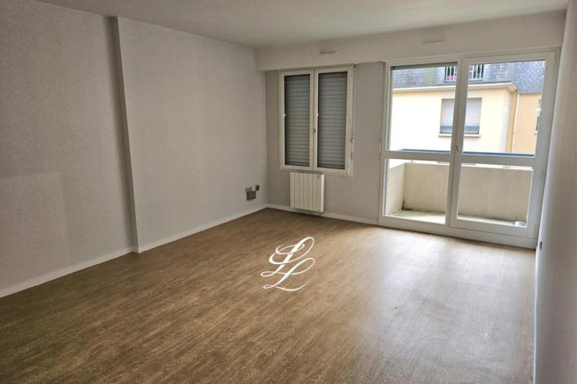 Réf. QG - T3 LOUISVILLE - Appartement 3 pièces